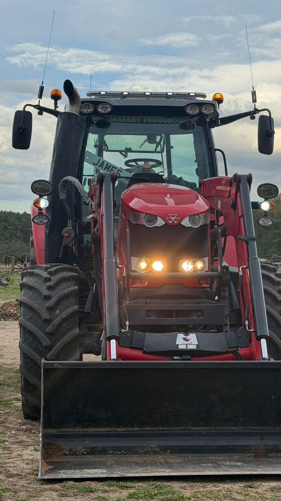 Massey Ferguson Front Light Bar
